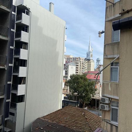 Apartment Vaja Fshavela N16 Μπατούμι Εξωτερικό φωτογραφία